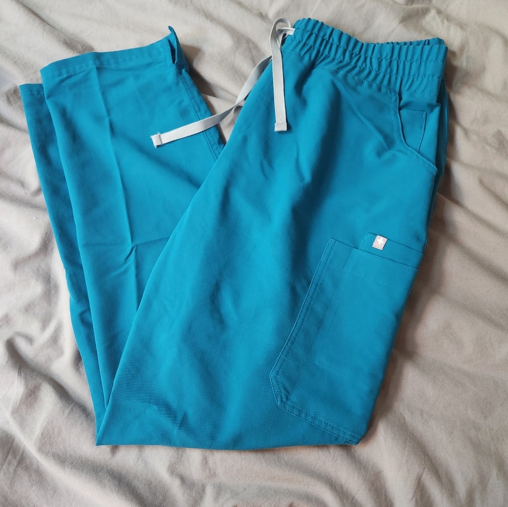 Figs scrub pants